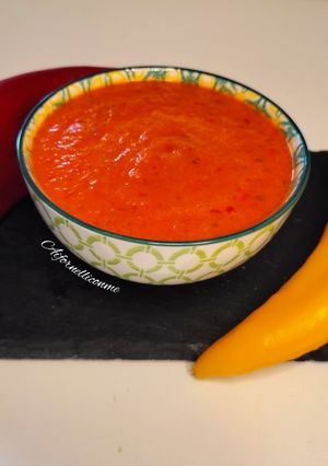 Foto di Crema di peperoni e pomodorini