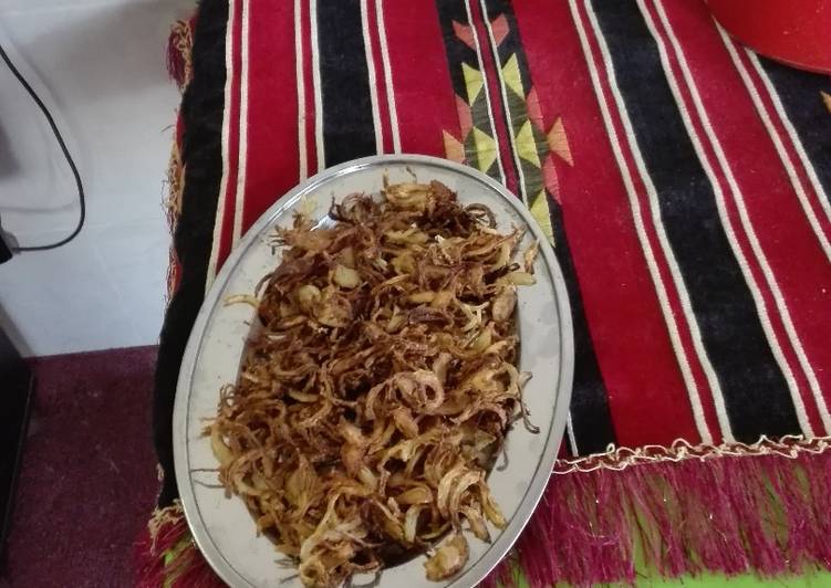 بصل مقلي مقرمش