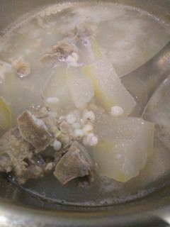 冬瓜薏仁排骨湯(家常好湯)(低醣餐) 的食譜成品照片