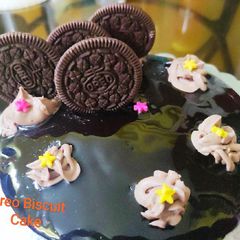 A picture of Oreo Biscuit Chocolate Cake.