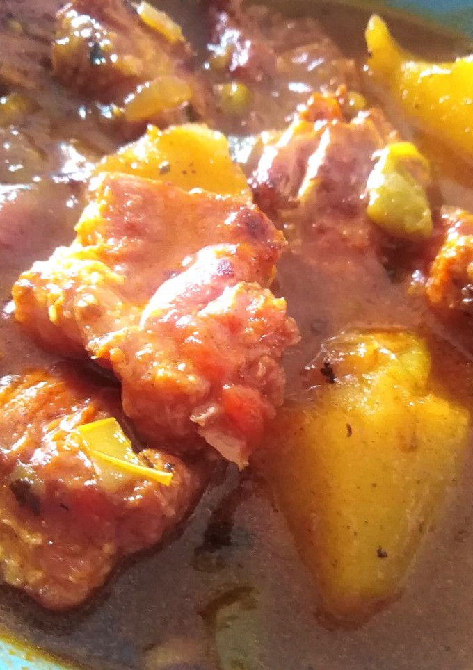 Una foto de Guiso de patatas con costillas