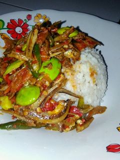 Foto resep Sambel goreng teri, Pete dan cabe ijo