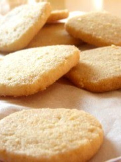 A picture of Easy Tender Crumbly Cookies.