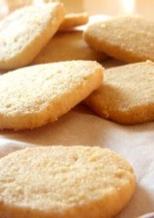 A picture of Easy Tender Crumbly Cookies.