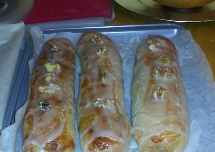 Recipe of Award-winning Mary&#39;s nut roll