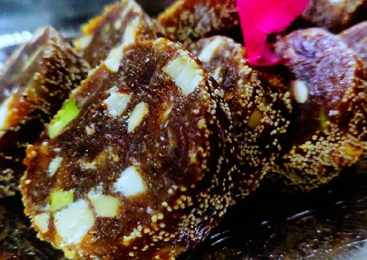 Recipe of Any-night-of-the-week Khajoor pak (roll)