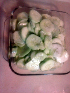 A picture of Easy Ranch Cucumbers.