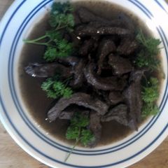A picture of Deer Loin in Jalapeno Jelly Sauce.