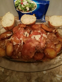 Una foto de Ragout de pollos con patatas y cebollas y queso
