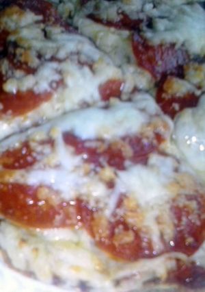 A picture of Fun Pita Pizza.