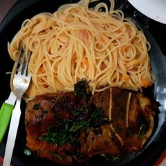 A picture of Steak pasta (pan fried).