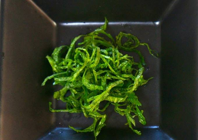 Recipe of Homemade Secrets on Shredding Shiso Leaves