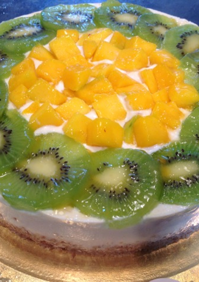 Una foto de Tarta de Mango y Kiwis