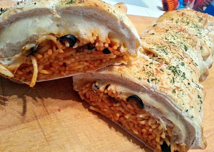 Step-by-Step Guide to Prepare Ultimate Ray&#39;s Stuffed Spaghetti Bread