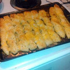 A picture of Cheesy Garlic Breadsticks.