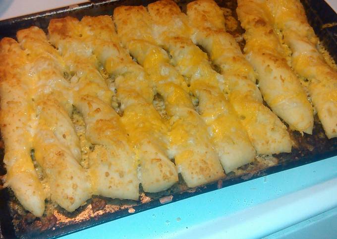 Recipe of Award-winning Cheesy Garlic Breadsticks