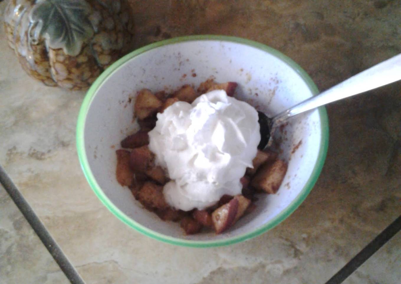 Appetizer of apples and cinnamon