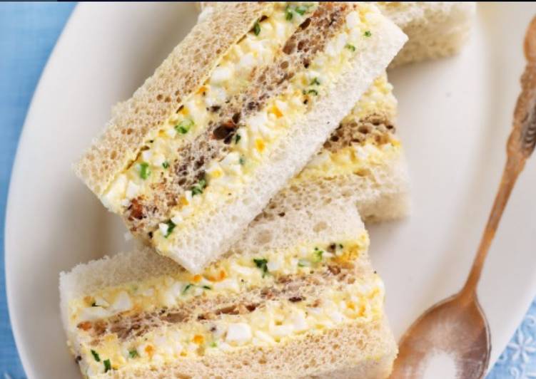 Simple Way to Prepare Quick Egg Sandwich