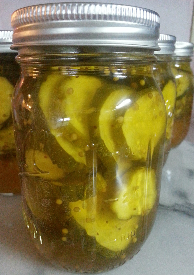 A picture of Bread and Butter Pickles.
