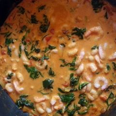 Prawn and spinach coconut curry A picture of Prawn and spinach coconut curry.