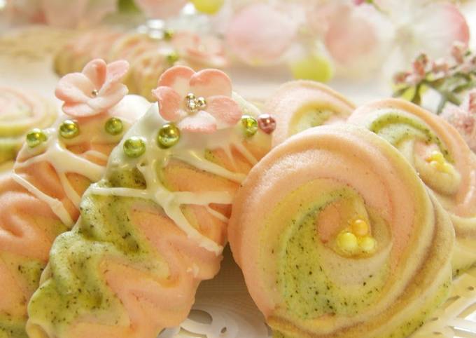 Cute and Easy Spritz Cookies for Hina Matsuri (Doll Festival)