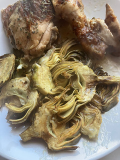 Una foto de Alcachofas rehogadas en airfryer o en sartén!