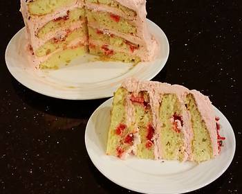 The New Way Cooking Recipe Vanilla Layer Cake with Peppermint Whipped Cream Frosting and Filling Delicious Perfect