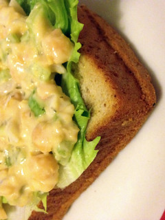A picture of Chickpea Salad.