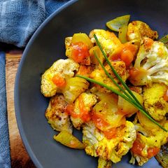 A picture of Pan Roasted Curried Chicken, Cauliflower & Onions.