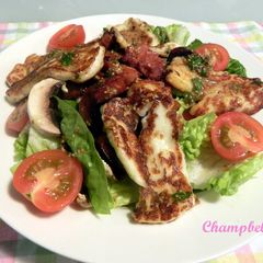 A picture of Halloumi Cheese & Chorizo Salad.