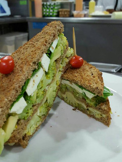 Una foto de Sanduche vegetariano