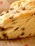 Easy and Crispy Chocolate Chip Scones