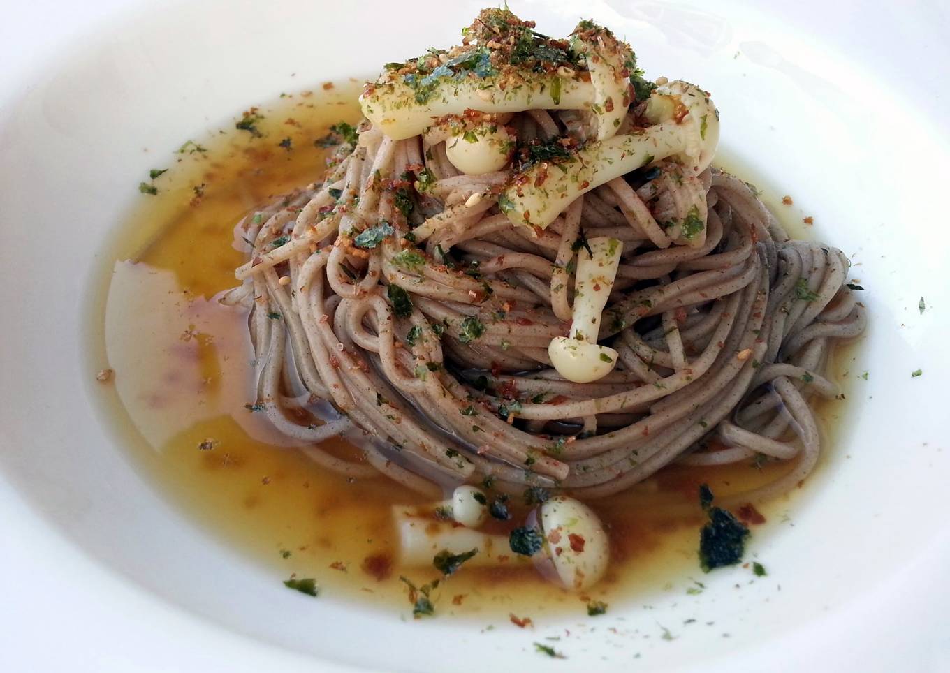 Soba Noodle Soup<br />With Mushroom