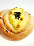 How to Form Bakery Style Ham, Mayo, & Corn Bread Rolls