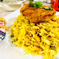A picture of Spicy matar pulao.