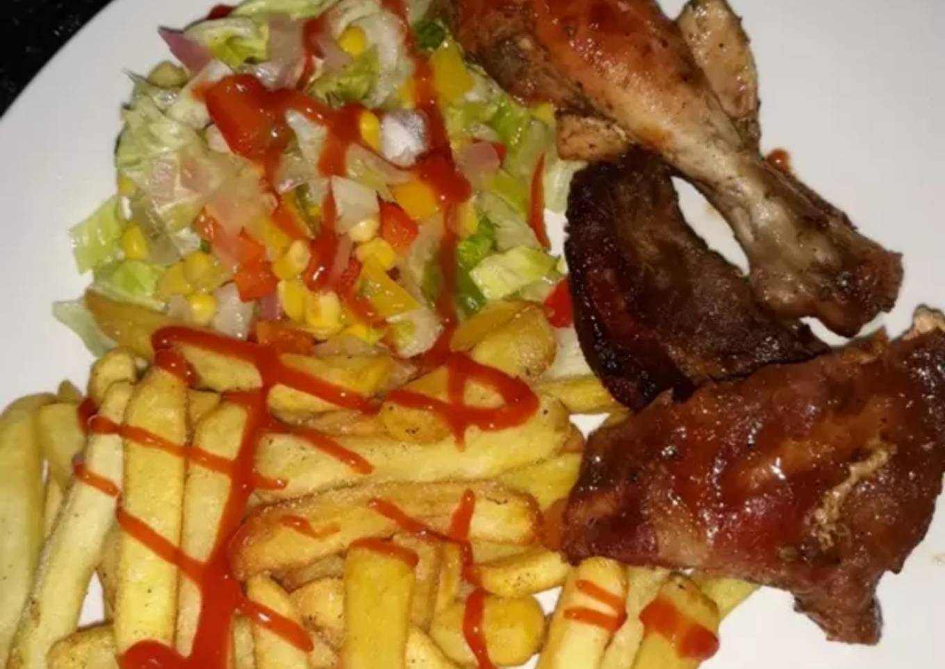 Carnes mixtas horneadas en salsa barbiquiu casera