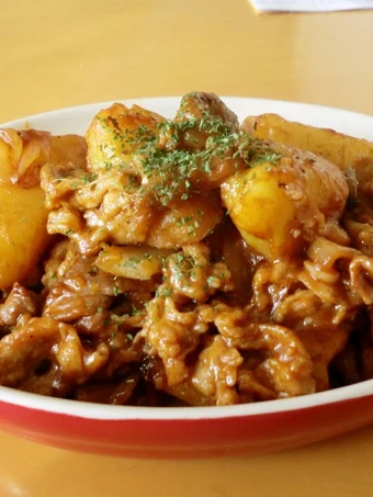 Simple Way Make Recipe Barbeque Sauced Stir-fried Pork and Potatoes that is Delicious, Delicious}