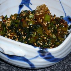 A picture of Rice Condiment Daikon Radish Leaves (Turnip Greens) for Fridge Stocking.