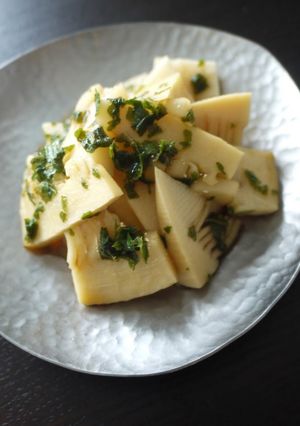 A picture of Oil-Free! Bamboo Shoots and Shiso Dressing.