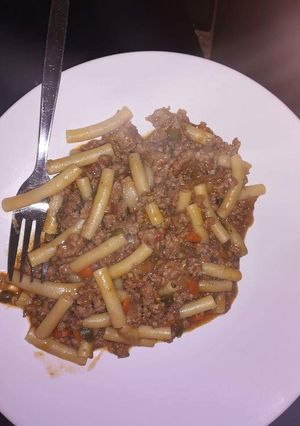 A picture of Macaroni with minced meat.