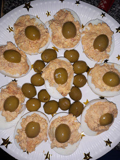 Una foto de Huevos rellenos