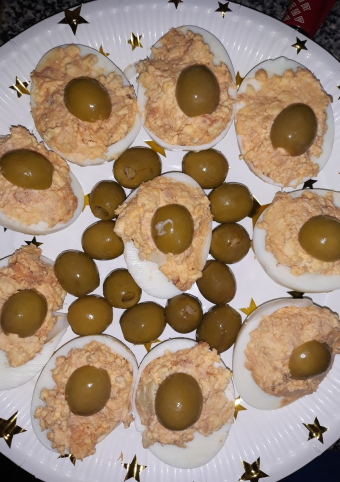 Una foto de Huevos rellenos