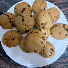 A picture of Dark chocolate chip cookies.