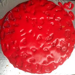 A picture of Valentine's cake😊.