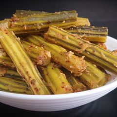 A picture of Tangy Drumsticks.