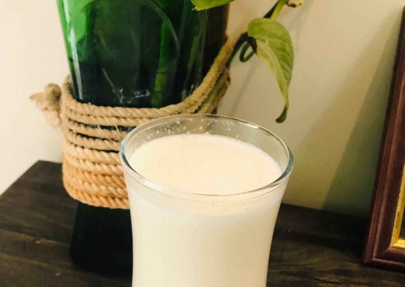 Apple milkshake