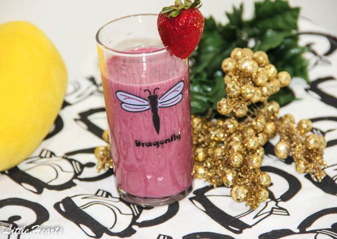 Berry Sunrise Smoothie