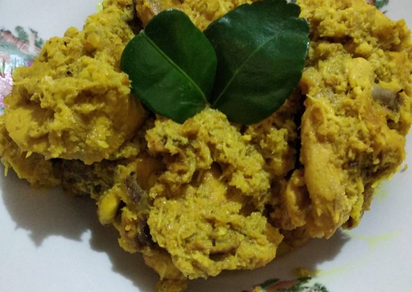 Ayam bumbu bebek