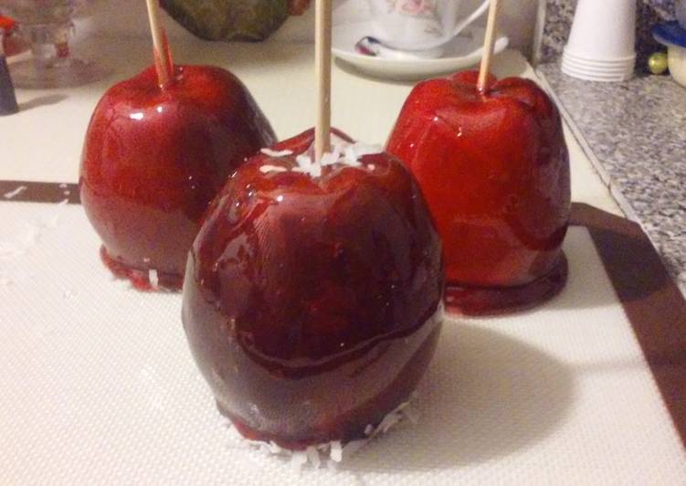 Recipe of Award-winning Sweet n tart candy apple