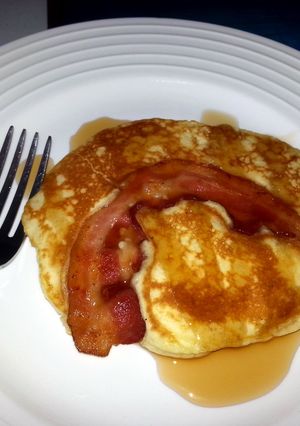 A picture of Bomb Bacon Cakes.